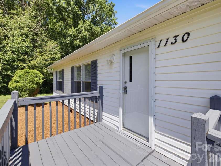 1130 Cedar Creek Drive, Morganton, NC 28655.  MLS# CAR4402408, YatesRealty ID 37356. 