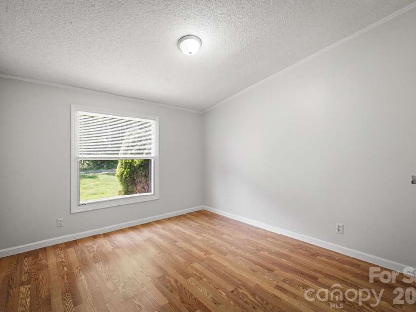 1130 Cedar Creek Drive, Morganton, NC 28655.  MLS# CAR4402408, YatesRealty ID 37356. Bedroom 3