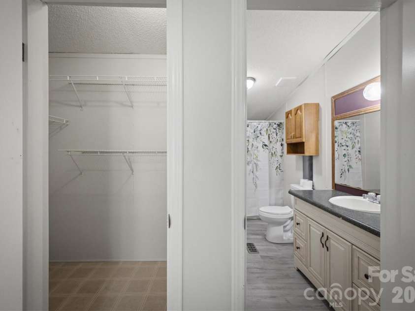 1130 Cedar Creek Drive, Morganton, NC 28655.  MLS# CAR4402408, YatesRealty ID 37356. Primary Suite
