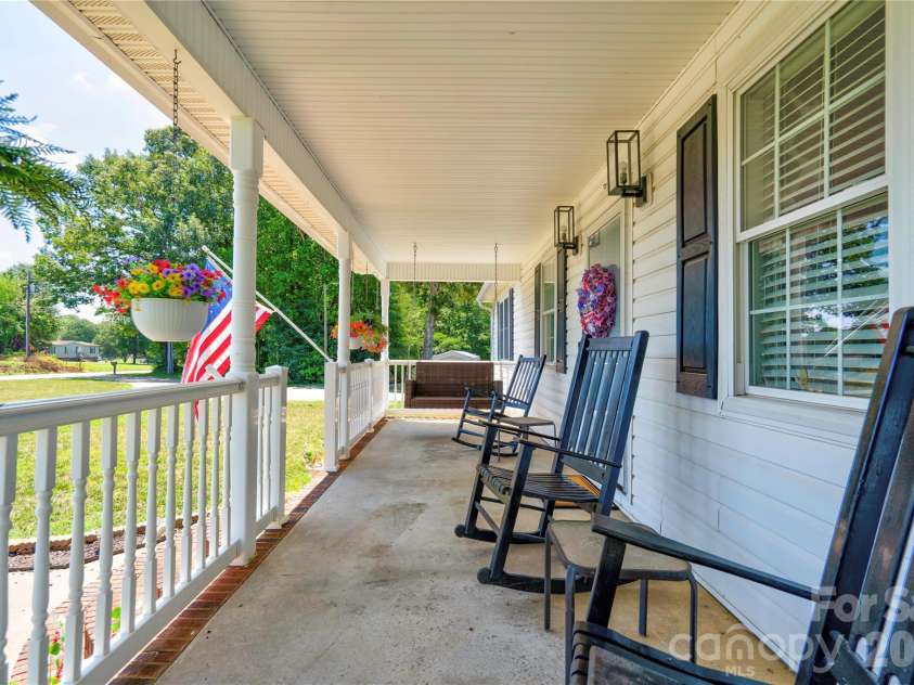 225 Westlee Street, Shelby, NC 28150.  MLS# CAR4398944, YatesRealty ID 37357. 