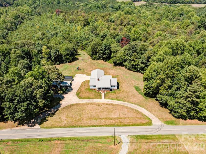 225 Westlee Street, Shelby, NC 28150.  MLS# CAR4398944, YatesRealty ID 37357. 