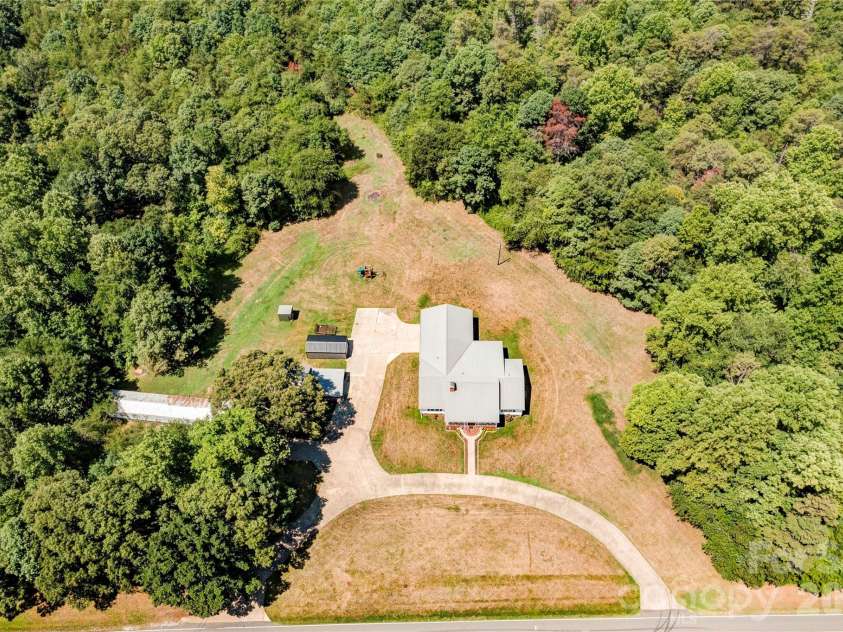 225 Westlee Street, Shelby, NC 28150.  MLS# CAR4398944, YatesRealty ID 37357. 