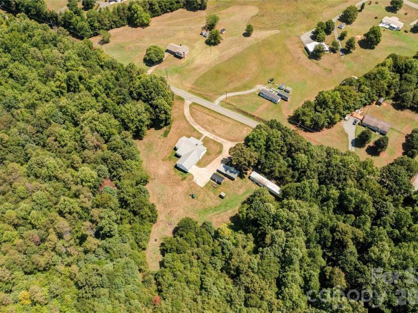 225 Westlee Street, Shelby, NC 28150.  MLS# CAR4398944, YatesRealty ID 37357. 