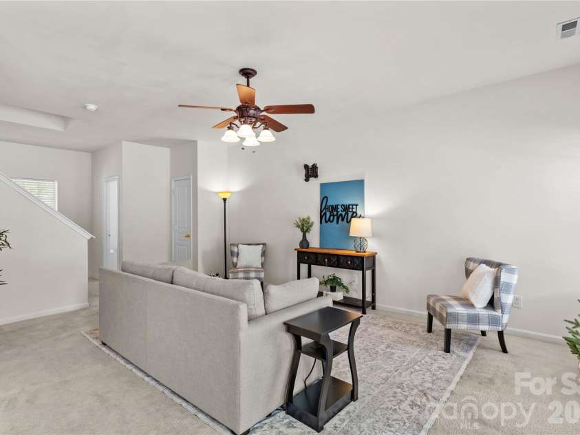 11148 Heritage Green Drive, Cornelius, NC 28031.  MLS# CAR4388818, YatesRealty ID 37358. 