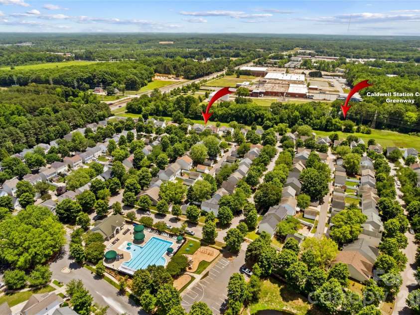 11148 Heritage Green Drive, Cornelius, NC 28031.  MLS# CAR4388818, YatesRealty ID 37358. 