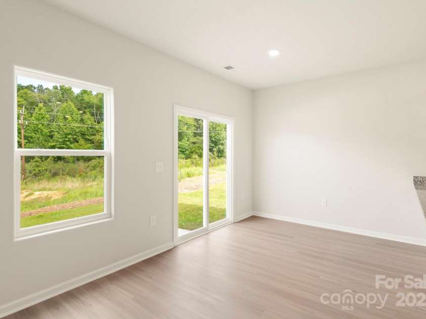 108 Lightning Drive, Shelby, NC 28152.  MLS# CAR4234111, YatesRealty ID 3736. 