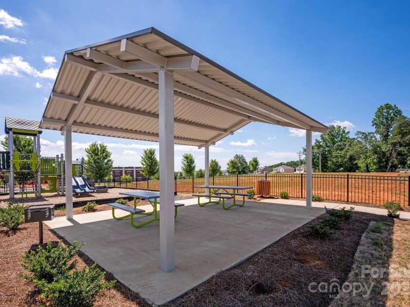 108 Lightning Drive, Shelby, NC 28152.  MLS# CAR4234111, YatesRealty ID 3736. 