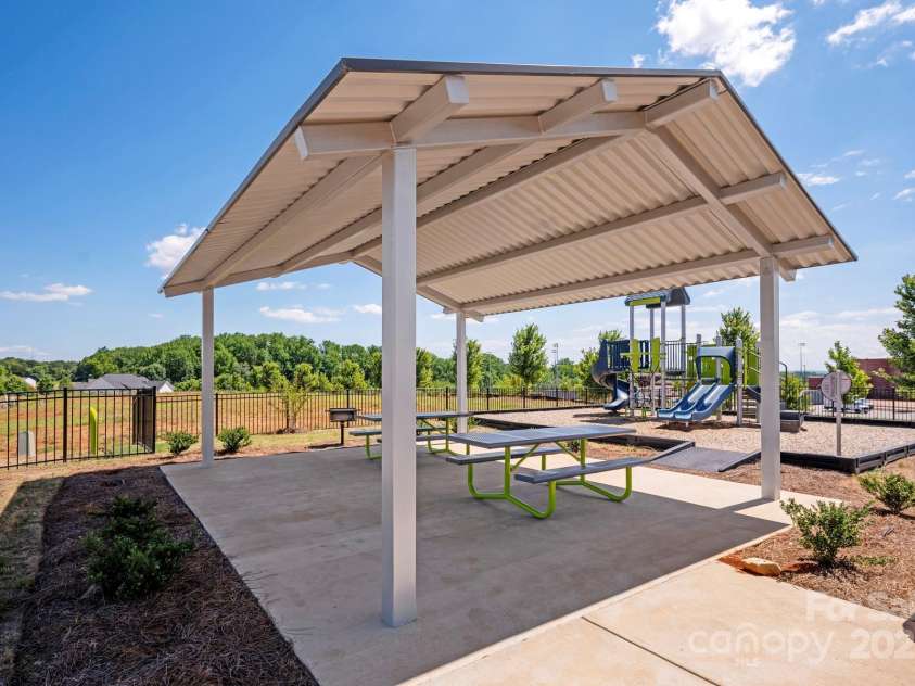 108 Lightning Drive, Shelby, NC 28152.  MLS# CAR4234111, YatesRealty ID 3736. 