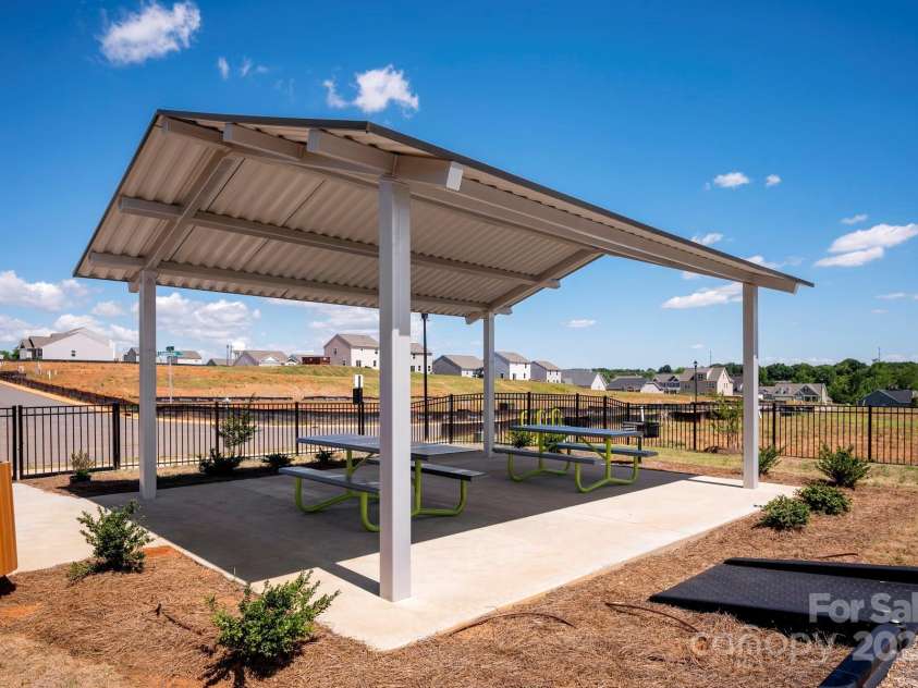 108 Lightning Drive, Shelby, NC 28152.  MLS# CAR4234111, YatesRealty ID 3736. 