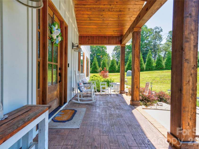 400 Bethany Road, Gastonia, NC 28052.  MLS# CAR4401419, YatesRealty ID 37361. 
