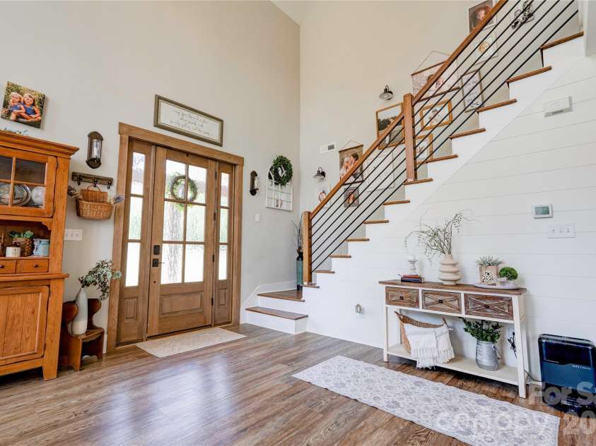 400 Bethany Road, Gastonia, NC 28052.  MLS# CAR4401419, YatesRealty ID 37361. 