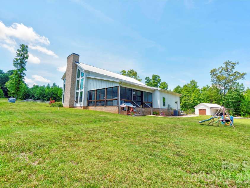 400 Bethany Road, Gastonia, NC 28052.  MLS# CAR4401419, YatesRealty ID 37361. 