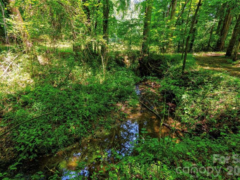 400 Bethany Road, Gastonia, NC 28052.  MLS# CAR4401419, YatesRealty ID 37361. 