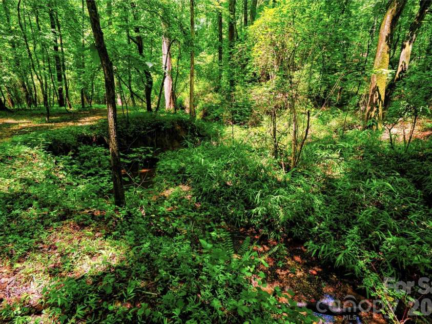 400 Bethany Road, Gastonia, NC 28052.  MLS# CAR4401419, YatesRealty ID 37361. 