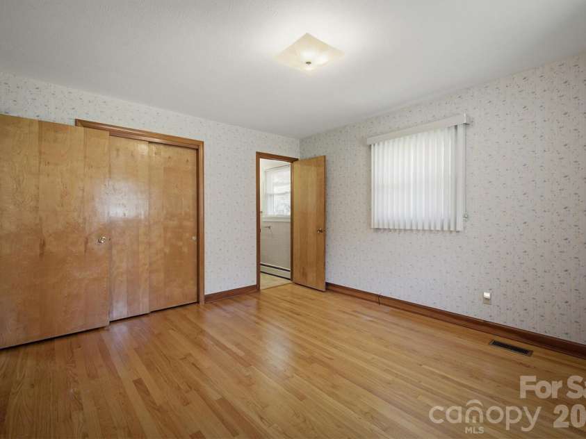 1256 Bethel Road, Morganton, NC 28655.  MLS# CAR4389672, YatesRealty ID 37362. 