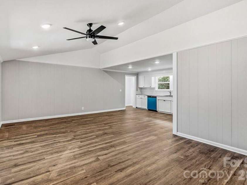 139 Forest Drive, Union, SC 29379.  MLS# CAR4402279, YatesRealty ID 37365. 