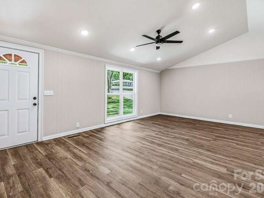 139 Forest Drive, Union, SC 29379.  MLS# CAR4402279, YatesRealty ID 37365. 
