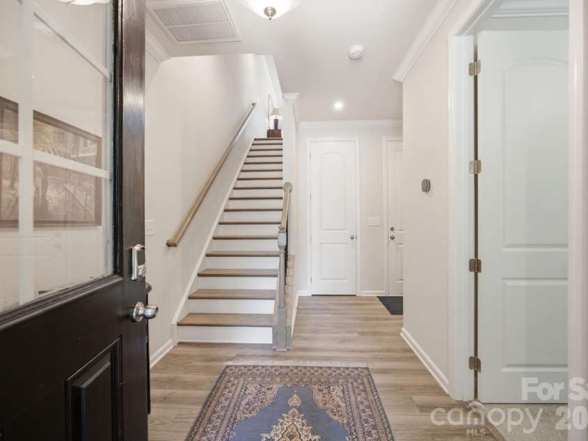 16716 Summers Walk Boulevard, Davidson, NC 28036.  MLS# CAR4399980, YatesRealty ID 37366. 