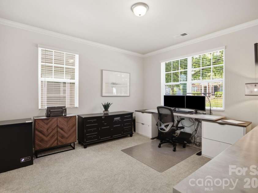 16716 Summers Walk Boulevard, Davidson, NC 28036.  MLS# CAR4399980, YatesRealty ID 37366. 