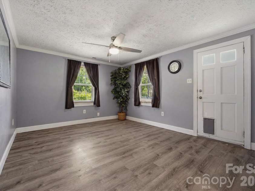 43 Highland Avenue, Granite Falls, NC 28630.  MLS# CAR4399795, YatesRealty ID 37367. 