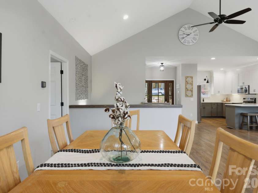 643 Landing Drive, Jefferson, NC 28640.  MLS# CAR4403187, YatesRealty ID 37369. 