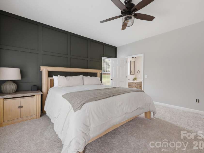 643 Landing Drive, Jefferson, NC 28640.  MLS# CAR4403187, YatesRealty ID 37369. Primary Bedroom