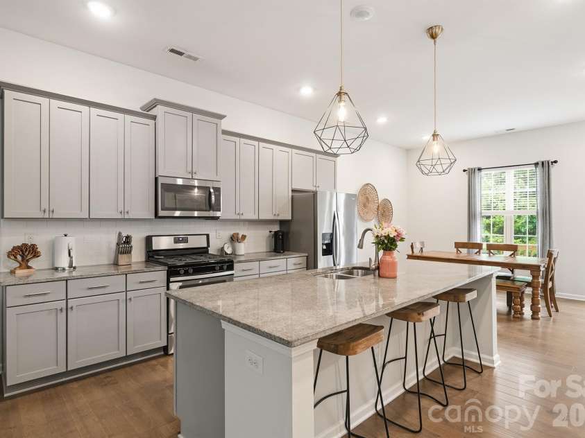 9320 Ainslie Downs Street, Charlotte, NC 28273.  MLS# CAR4403716, YatesRealty ID 37370. 