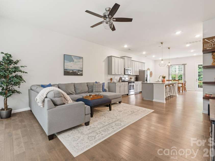 9320 Ainslie Downs Street, Charlotte, NC 28273.  MLS# CAR4403716, YatesRealty ID 37370. 