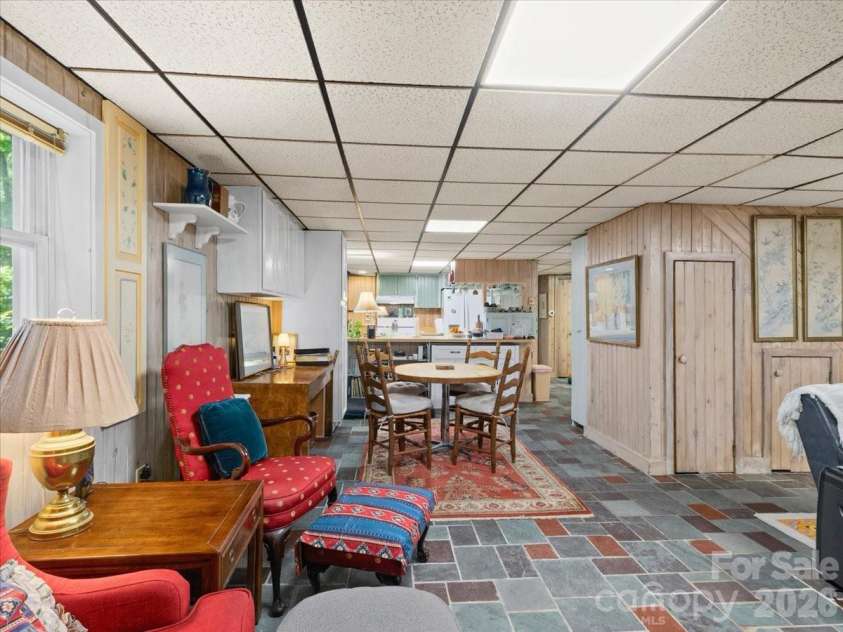 119 Fox Den Road, Mars Hill, NC 28754.  MLS# CAR4395864, YatesRealty ID 37372. 