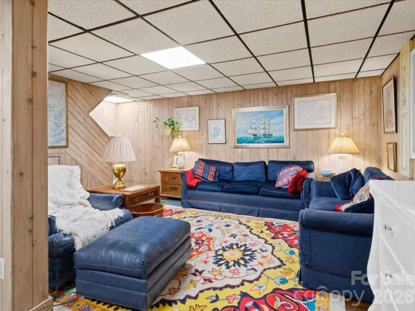 119 Fox Den Road, Mars Hill, NC 28754.  MLS# CAR4395864, YatesRealty ID 37372. 