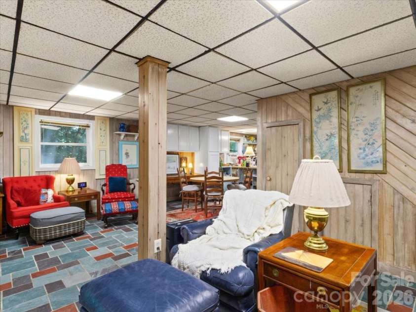 119 Fox Den Road, Mars Hill, NC 28754.  MLS# CAR4395864, YatesRealty ID 37372. 