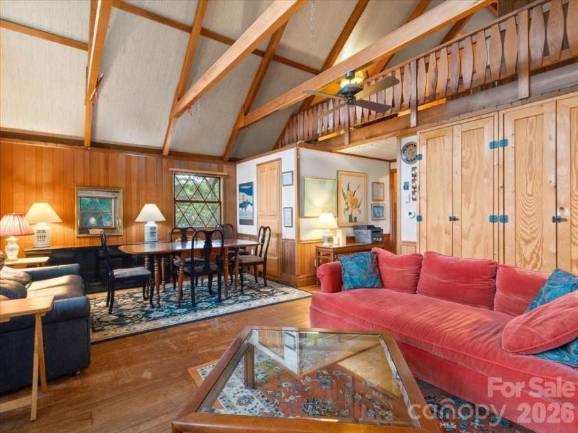 119 Fox Den Road, Mars Hill, NC 28754.  MLS# CAR4395864, YatesRealty ID 37372. 