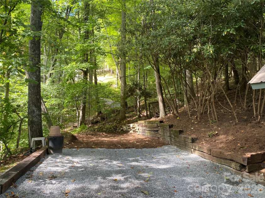 119 Fox Den Road, Mars Hill, NC 28754.  MLS# CAR4395864, YatesRealty ID 37372. 