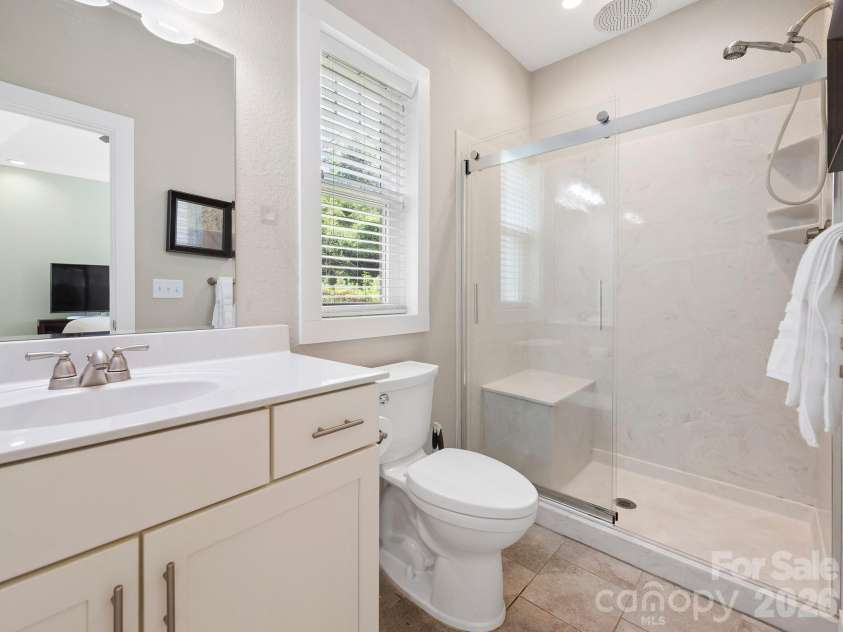 7 May Street, Asheville, NC 28803.  MLS# CAR4398974, YatesRealty ID 37373. 