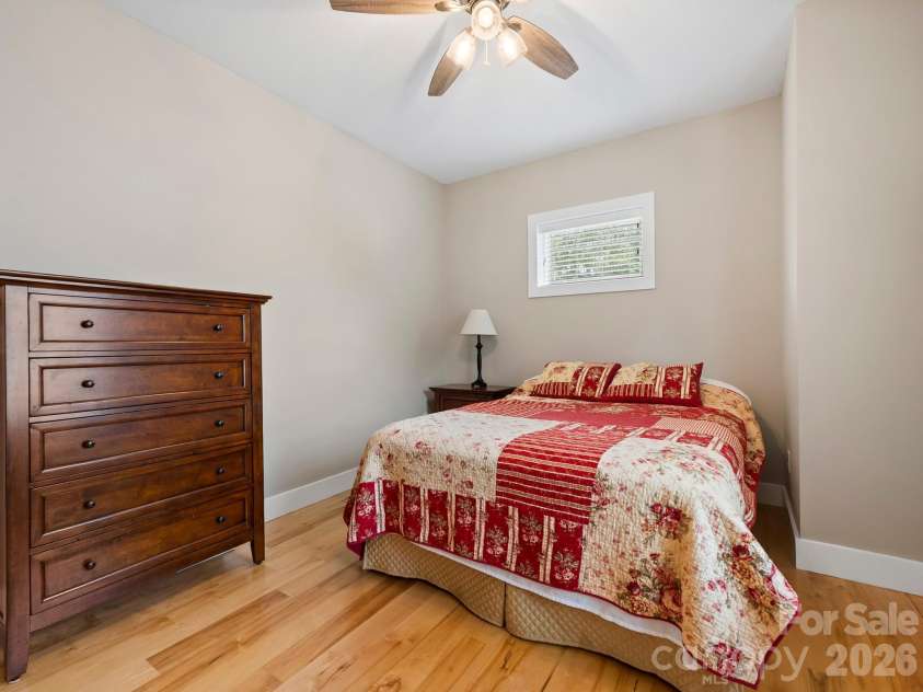 7 May Street, Asheville, NC 28803.  MLS# CAR4398974, YatesRealty ID 37373. 