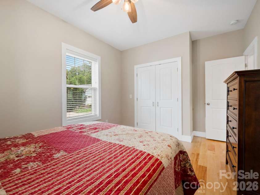 7 May Street, Asheville, NC 28803.  MLS# CAR4398974, YatesRealty ID 37373. 