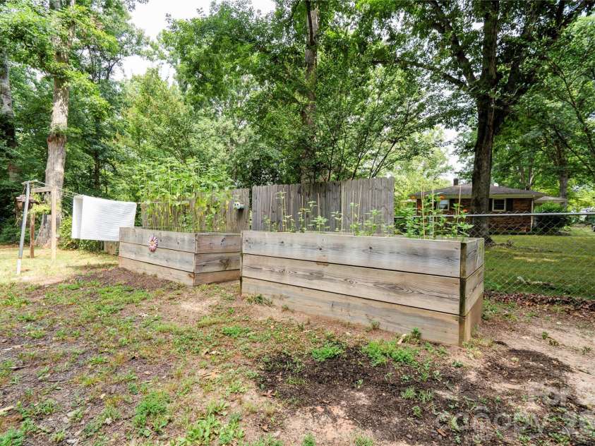 624 Ware Road, Shelby, NC 28152.  MLS# CAR4399457, YatesRealty ID 37374. 