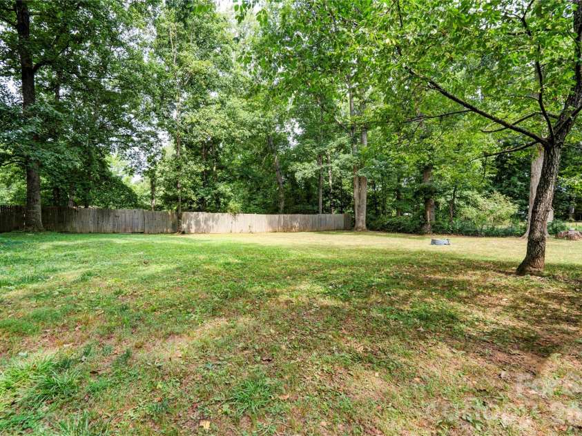 624 Ware Road, Shelby, NC 28152.  MLS# CAR4399457, YatesRealty ID 37374. 