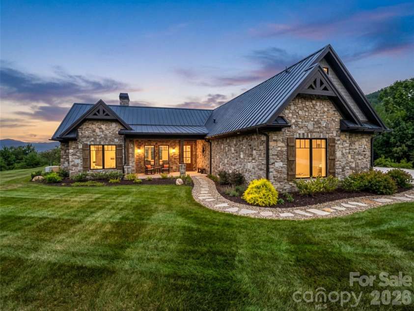 251 Stafford Lane, Mill Spring, NC 28756.  MLS# CAR4403293, YatesRealty ID 37376. 