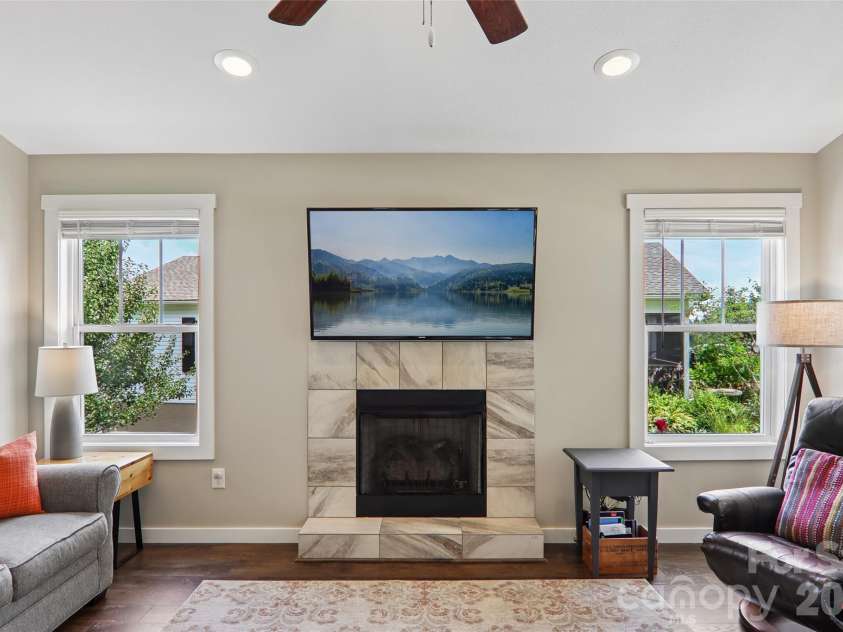 196 Tipton Hill Road, Leicester, NC 28748.  MLS# CAR4402403, YatesRealty ID 37377. 