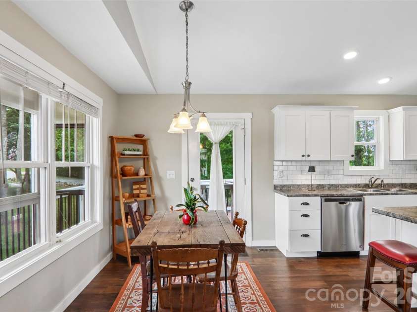 196 Tipton Hill Road, Leicester, NC 28748.  MLS# CAR4402403, YatesRealty ID 37377. 