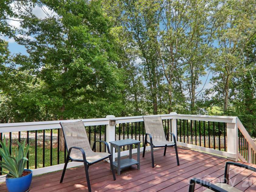 196 Tipton Hill Road, Leicester, NC 28748.  MLS# CAR4402403, YatesRealty ID 37377. 