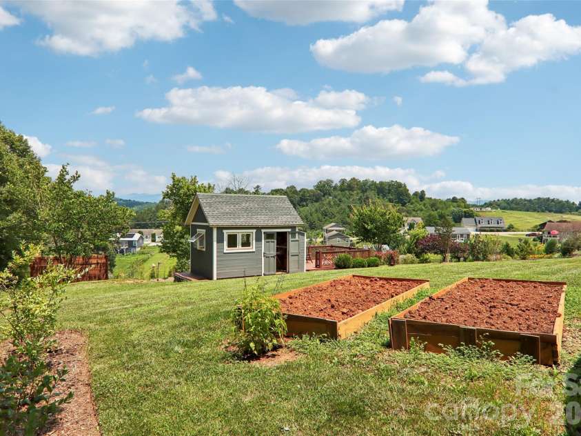 196 Tipton Hill Road, Leicester, NC 28748.  MLS# CAR4402403, YatesRealty ID 37377. 