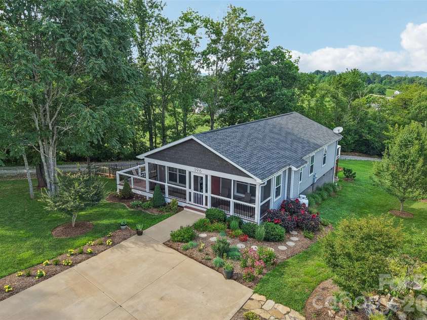 196 Tipton Hill Road, Leicester, NC 28748.  MLS# CAR4402403, YatesRealty ID 37377. 