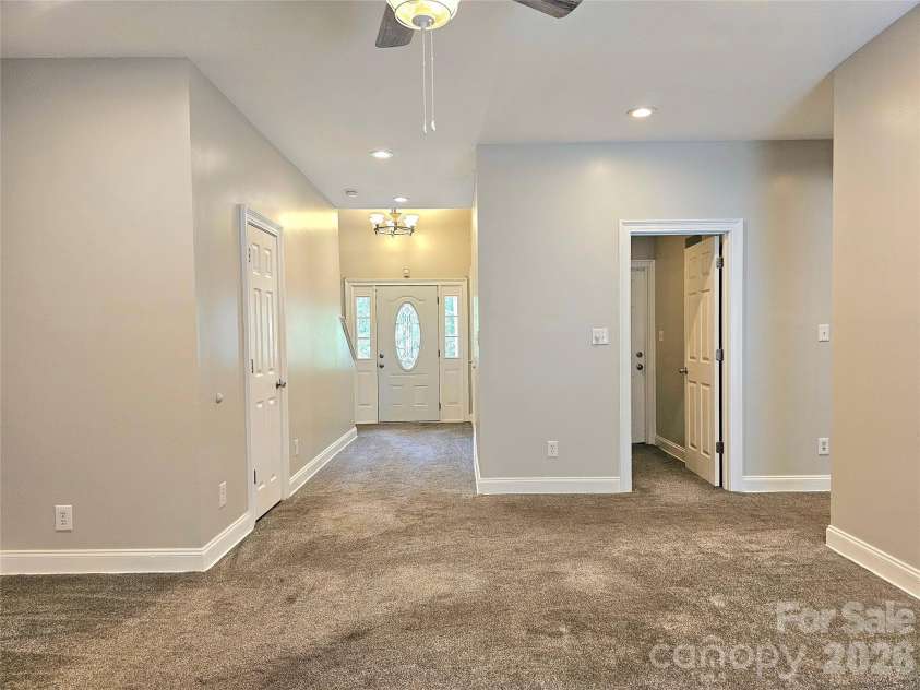 2843 Lakeshore Drive, Chester, SC 29706.  MLS# CAR4372789, YatesRealty ID 37378. 