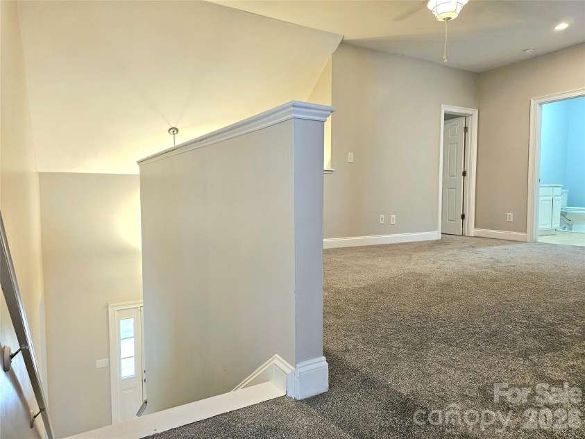 2843 Lakeshore Drive, Chester, SC 29706.  MLS# CAR4372789, YatesRealty ID 37378. 
