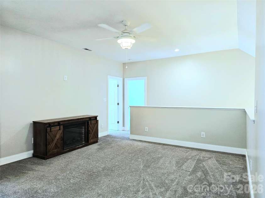 2843 Lakeshore Drive, Chester, SC 29706.  MLS# CAR4372789, YatesRealty ID 37378. 