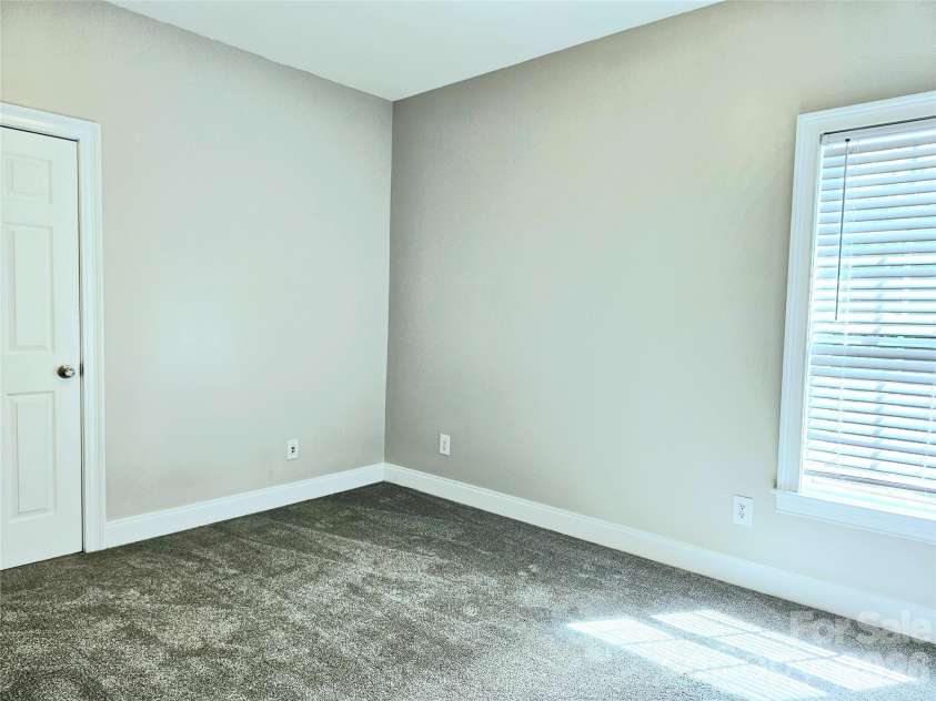 2843 Lakeshore Drive, Chester, SC 29706.  MLS# CAR4372789, YatesRealty ID 37378. 