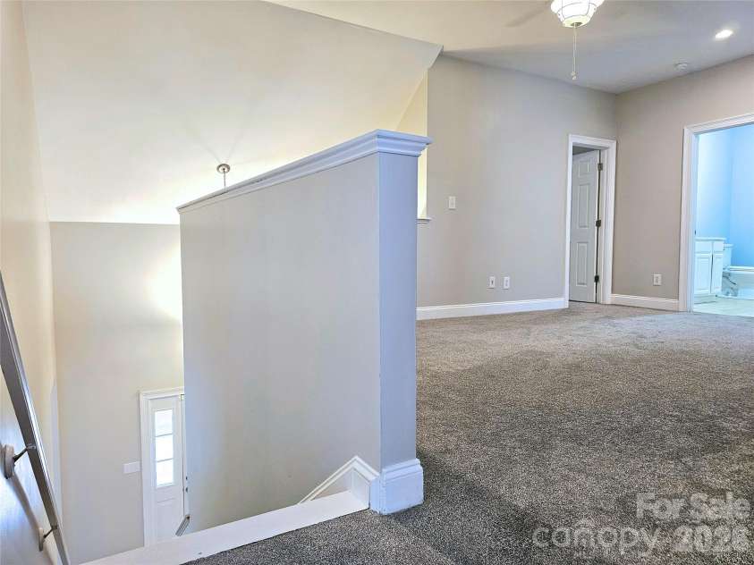 2843 Lakeshore Drive, Chester, SC 29706.  MLS# CAR4372789, YatesRealty ID 37378. 
