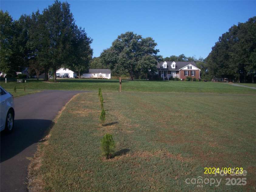 3905 Autumn Wood Drive, Monroe, NC 28112.  MLS# CAR4179604, YatesRealty ID 3738. 